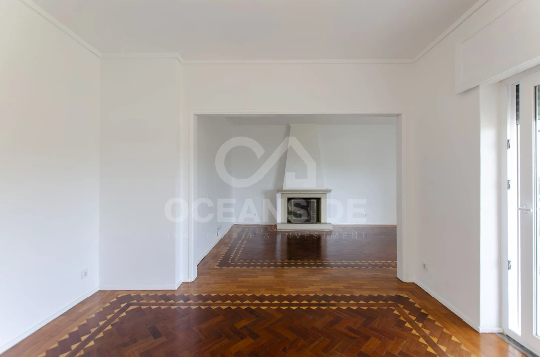 Apartamento T4 para Arrendamento em Oeiras e São Julião da Barra, Paço de Arcos e Caxias Foto 4