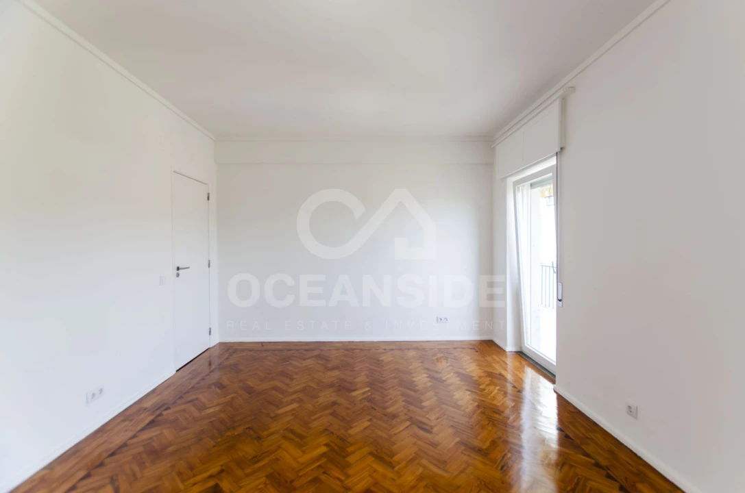 Apartamento T4 para Arrendamento em Oeiras e São Julião da Barra, Paço de Arcos e Caxias Foto 30