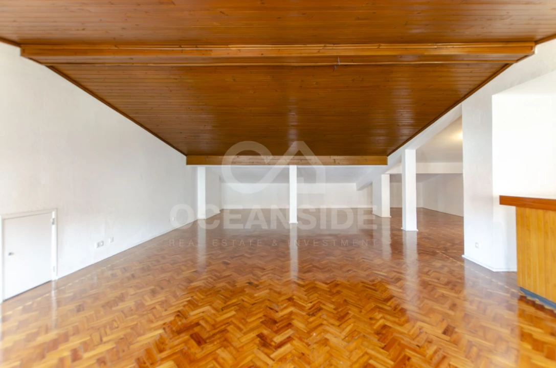 Apartamento T4 para Arrendamento em Oeiras e São Julião da Barra, Paço de Arcos e Caxias Foto 44