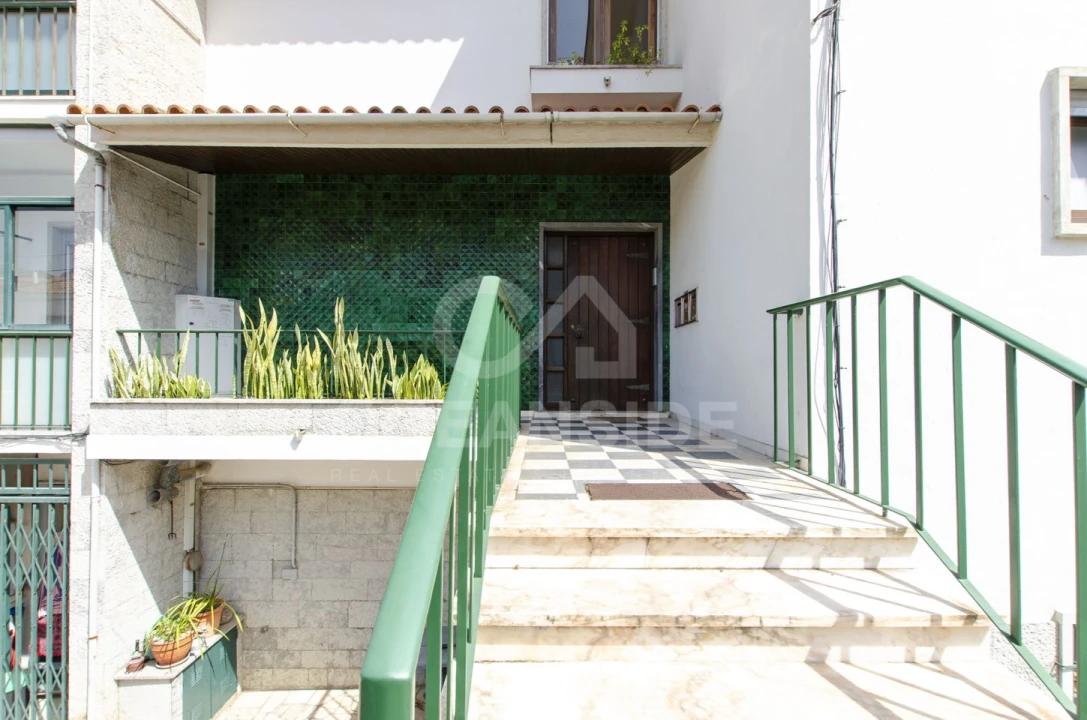 Apartamento T4 para Arrendamento em Oeiras e São Julião da Barra, Paço de Arcos e Caxias Foto 54