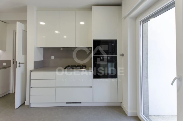 Apartamento T4 para Arrendamento em Oeiras e São Julião da Barra, Paço de Arcos e Caxias Foto 16