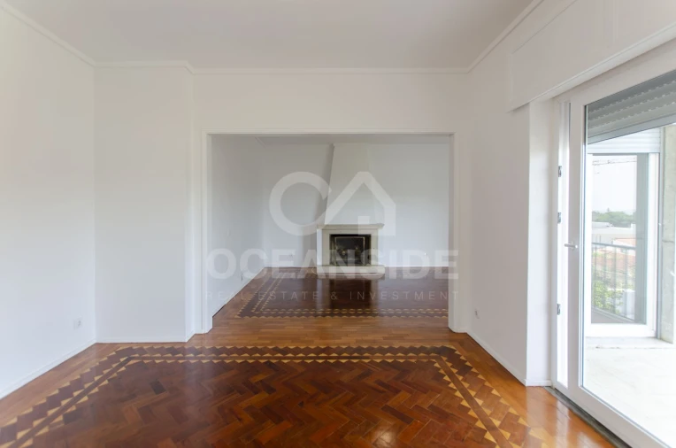 Apartamento T4 para Arrendamento em Oeiras e São Julião da Barra, Paço de Arcos e Caxias Foto 3