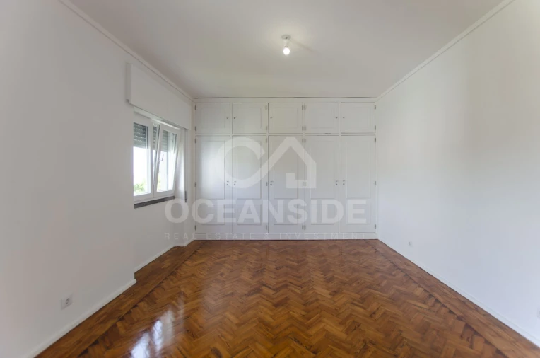 Apartamento T4 para Arrendamento em Oeiras e São Julião da Barra, Paço de Arcos e Caxias Foto 29