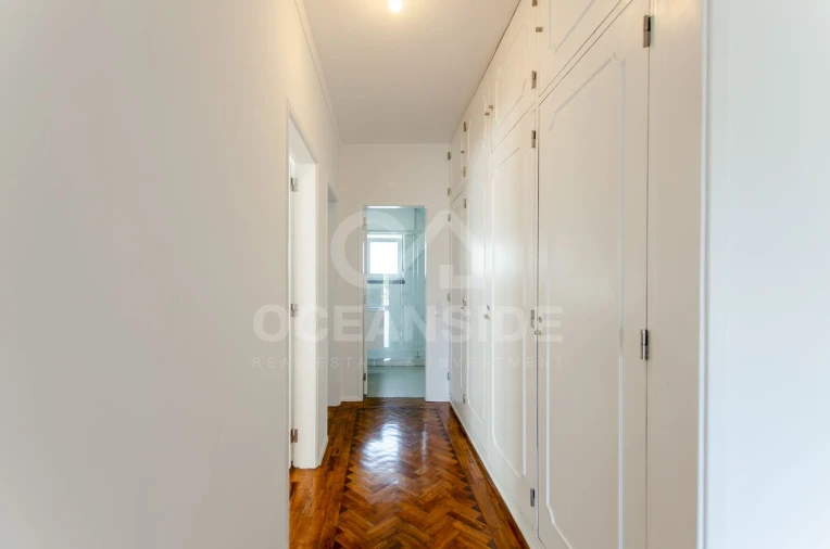 Apartamento T4 para Arrendamento em Oeiras e São Julião da Barra, Paço de Arcos e Caxias Foto 31