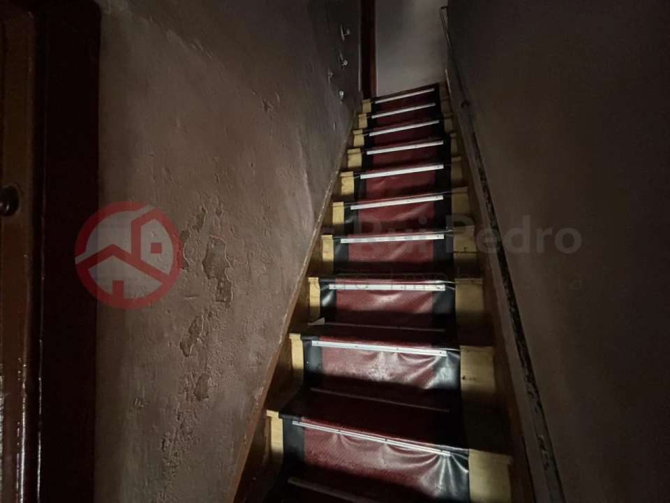 Prédio para Venda em Campo de Ourique Foto 10