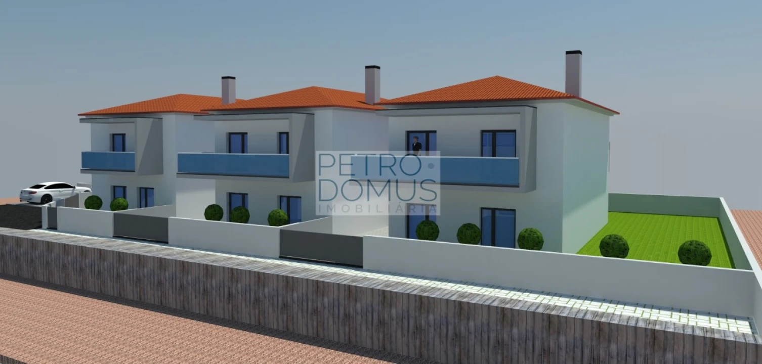 Moradia T4 para Venda em Amor Foto 4