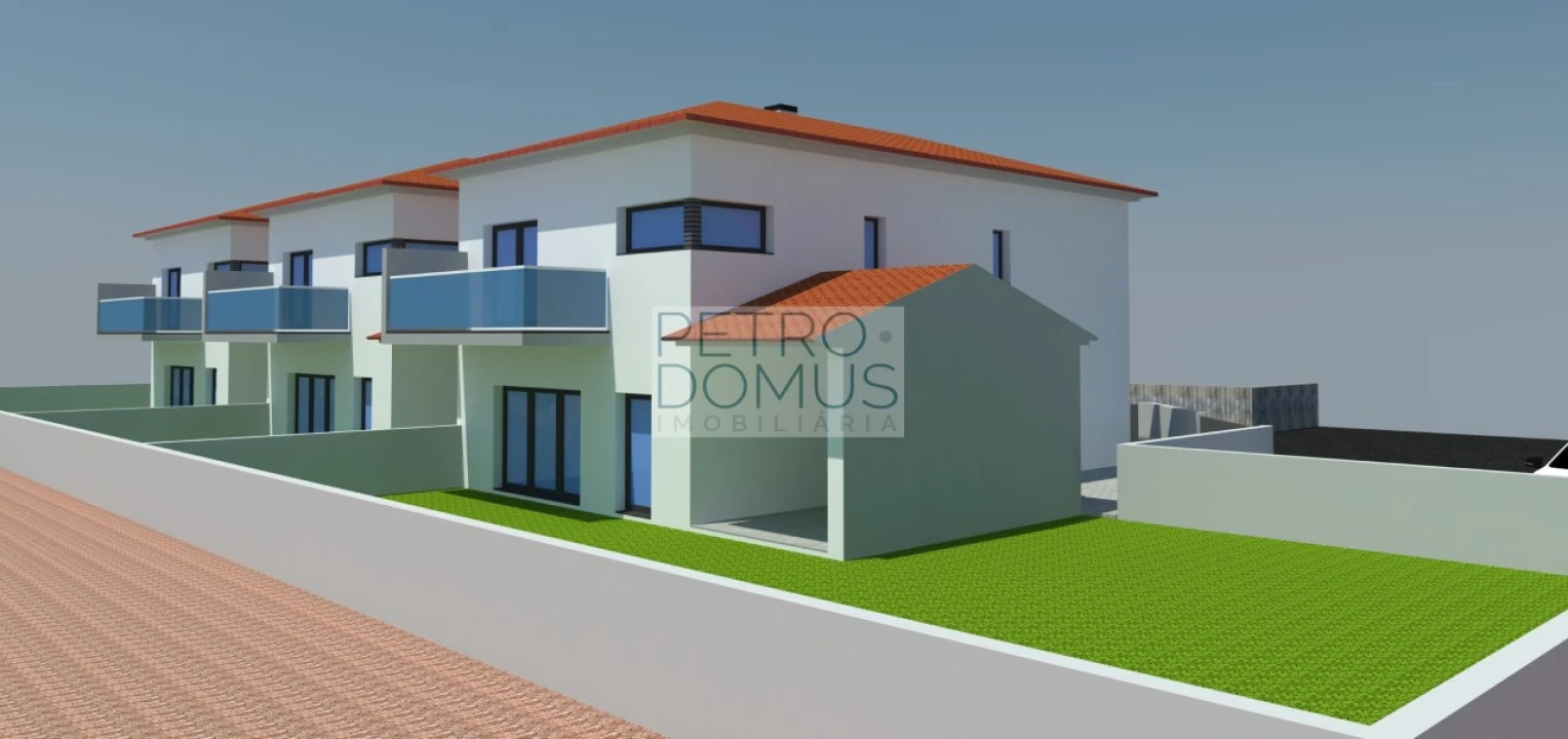 Moradia T4 para Venda em Amor Foto 4