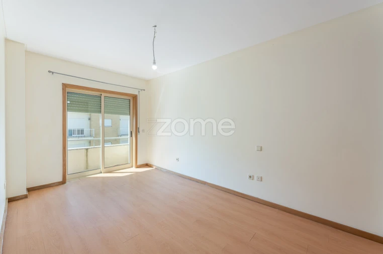 Apartamento T3 para Venda em São João de Ver Foto 15