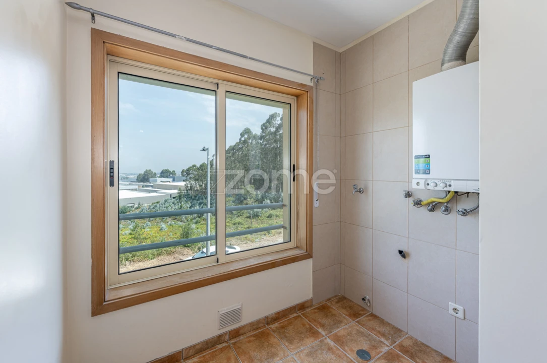 Apartamento T3 para Venda em São João de Ver Foto 10