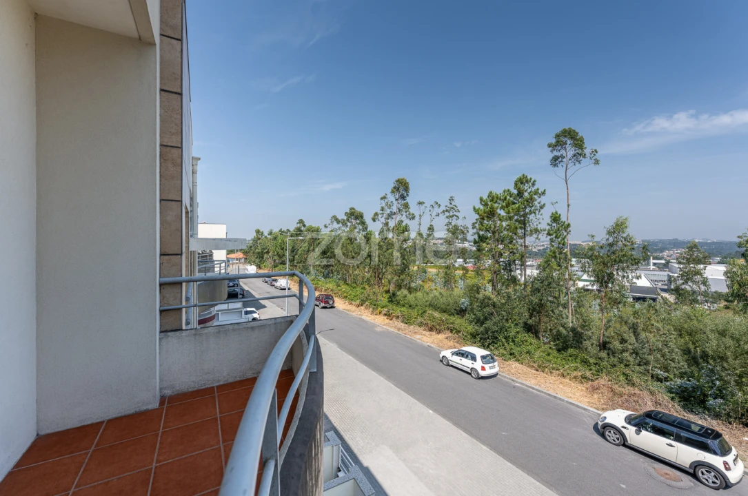 Apartamento T3 para Venda em São João de Ver Foto 6