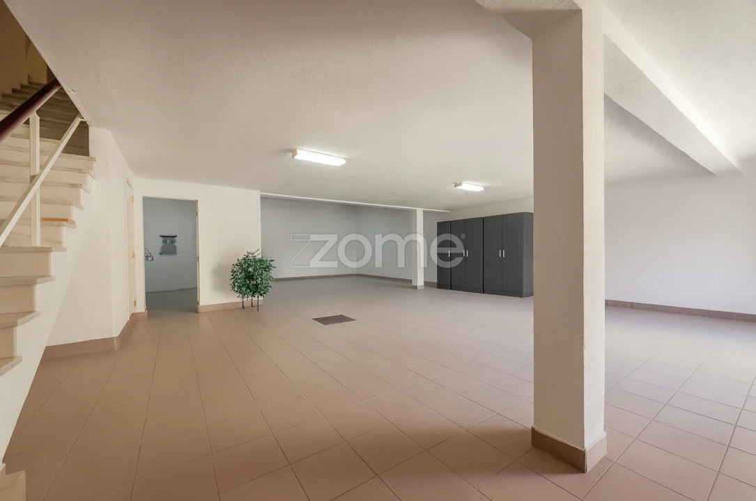 Moradia T4 para Venda em Santa Maria e São Miguel, São Martinho, São Pedro Penaferrim Foto 26