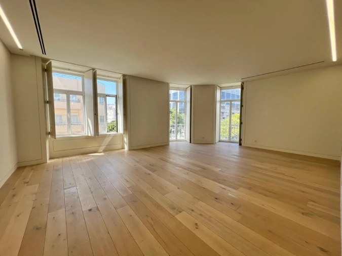 Apartamento T2 para Venda em Arroios Foto 11