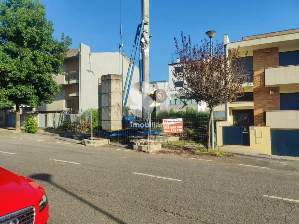 Moradia T3 para Venda em Real, Dume e Semelhe Foto 2