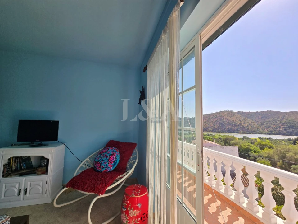 Moradia T1 para Venda em Alcoutim e Pereiro Foto 8