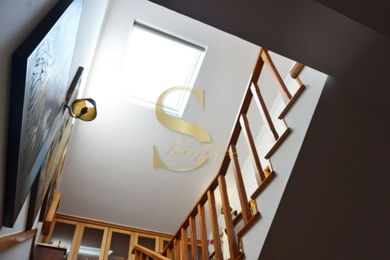 Moradia T5 para Venda em Leiria, Pousos, Barreira e Cortes Foto 11