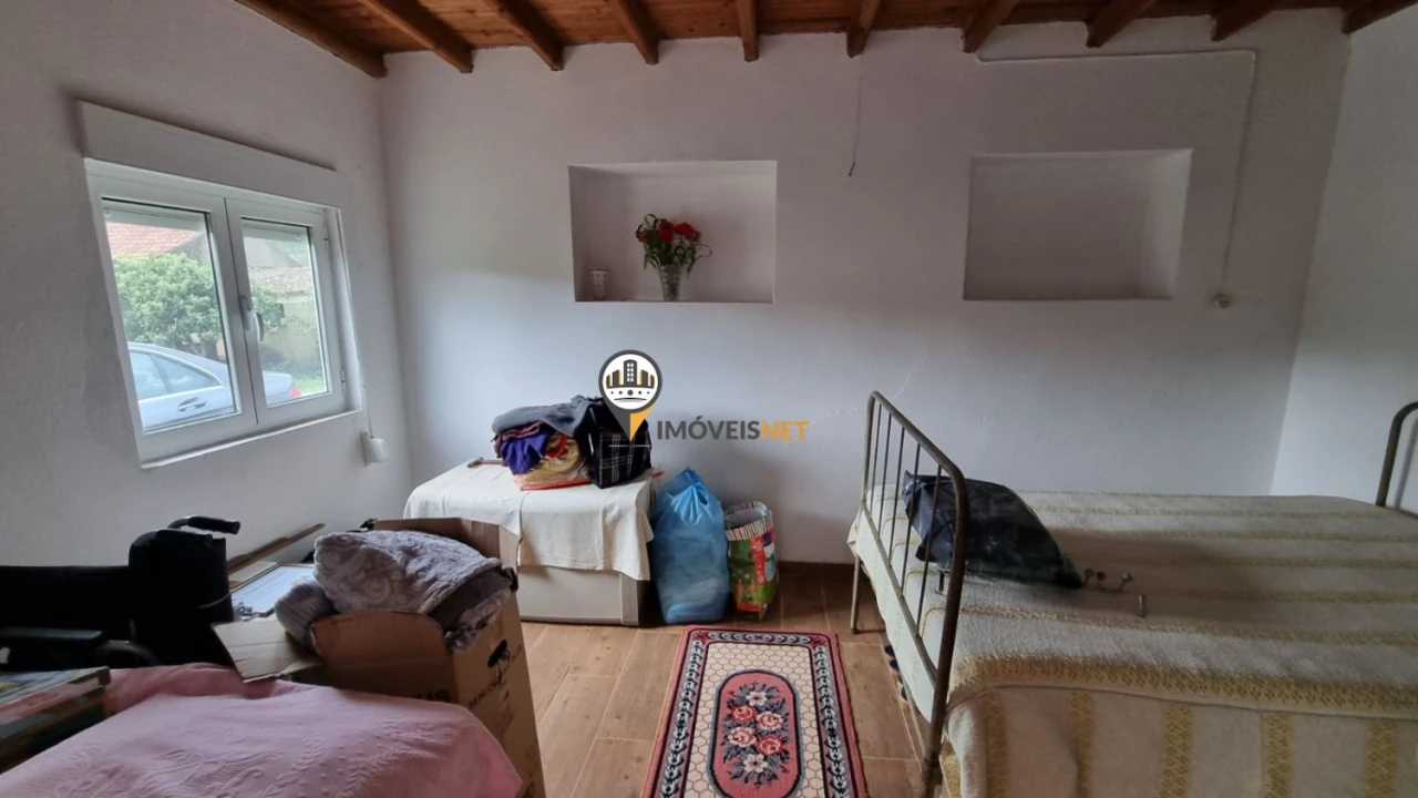 Moradia T3 para Venda em Almaceda Foto 7