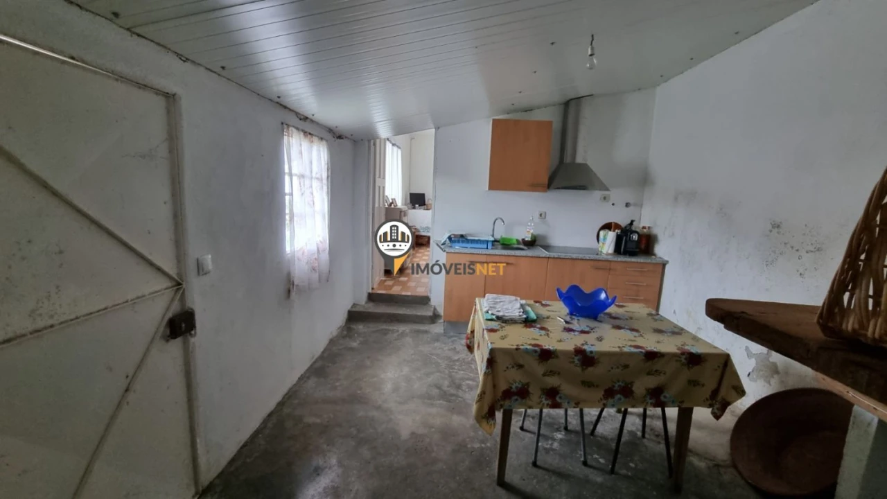 Moradia T3 para Venda em Almaceda Foto 35