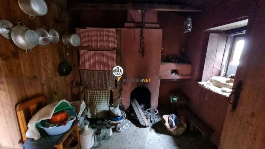 Moradia T3 para Venda em Almaceda Foto 37