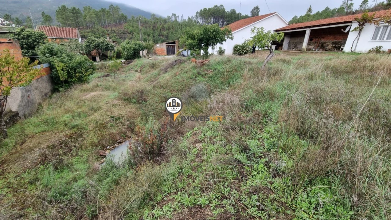 Moradia T3 para Venda em Almaceda Foto 47