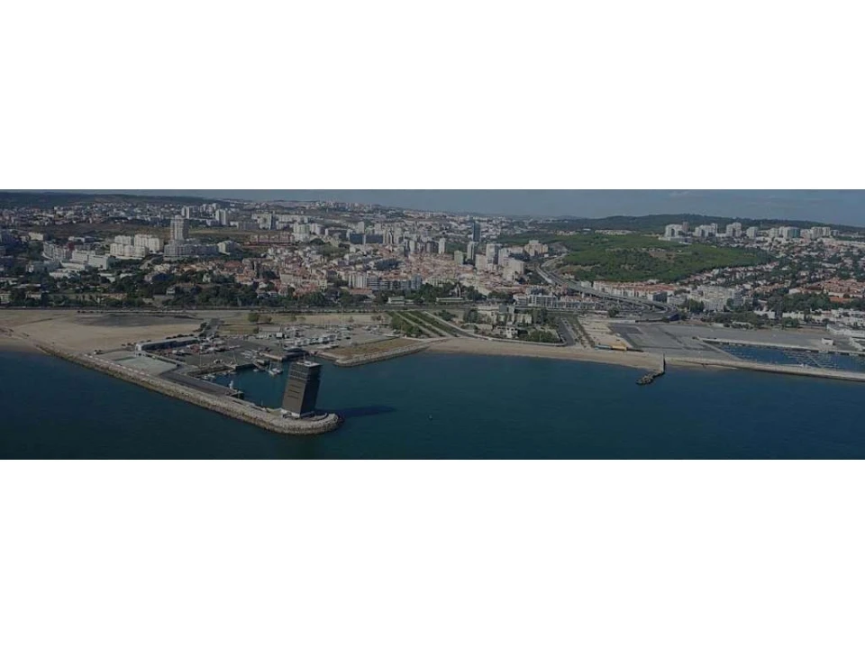 Apartamento T4 para Venda em Algés, Linda-A-Velha e Cruz Quebrada-Dafundo Foto 14