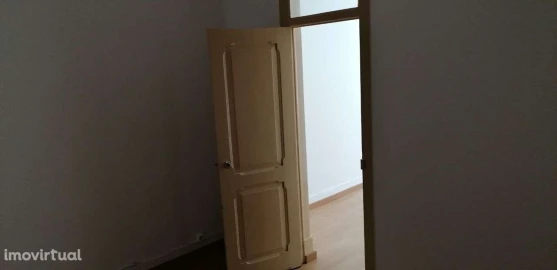 Apartamento T2 para Venda em Penha de França