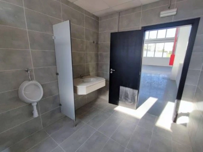 Loja para Venda em Sacavém e Prior Velho Foto 13