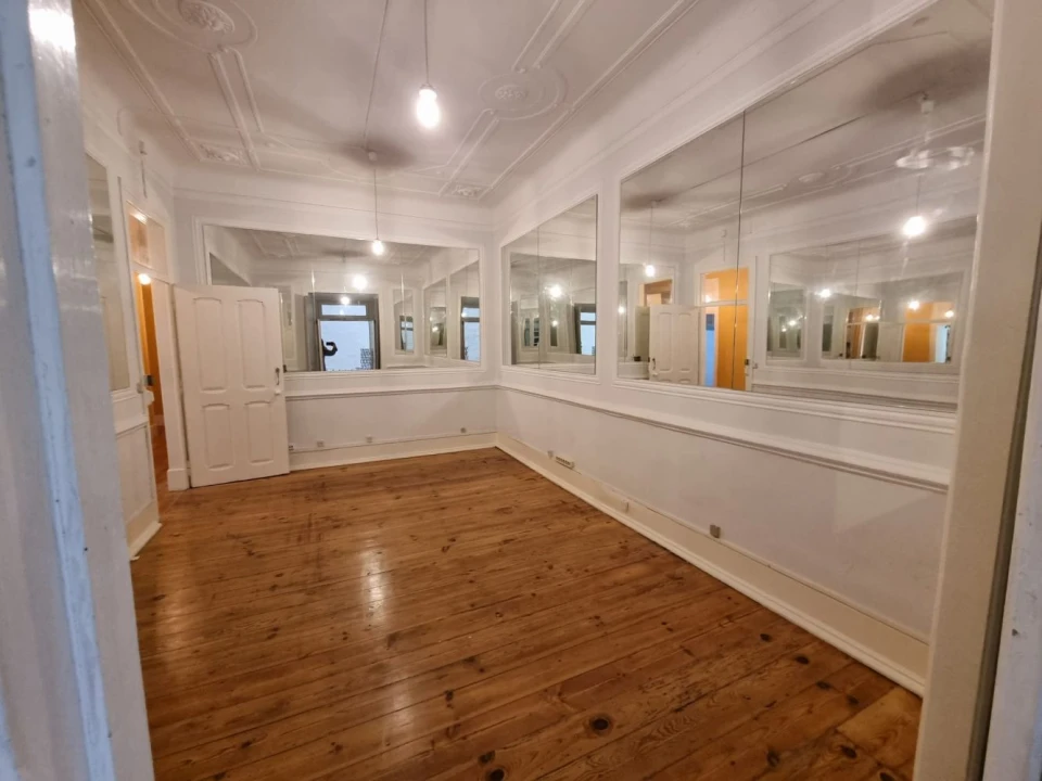 Apartamento T3 para Venda em Avenidas Novas Foto 2