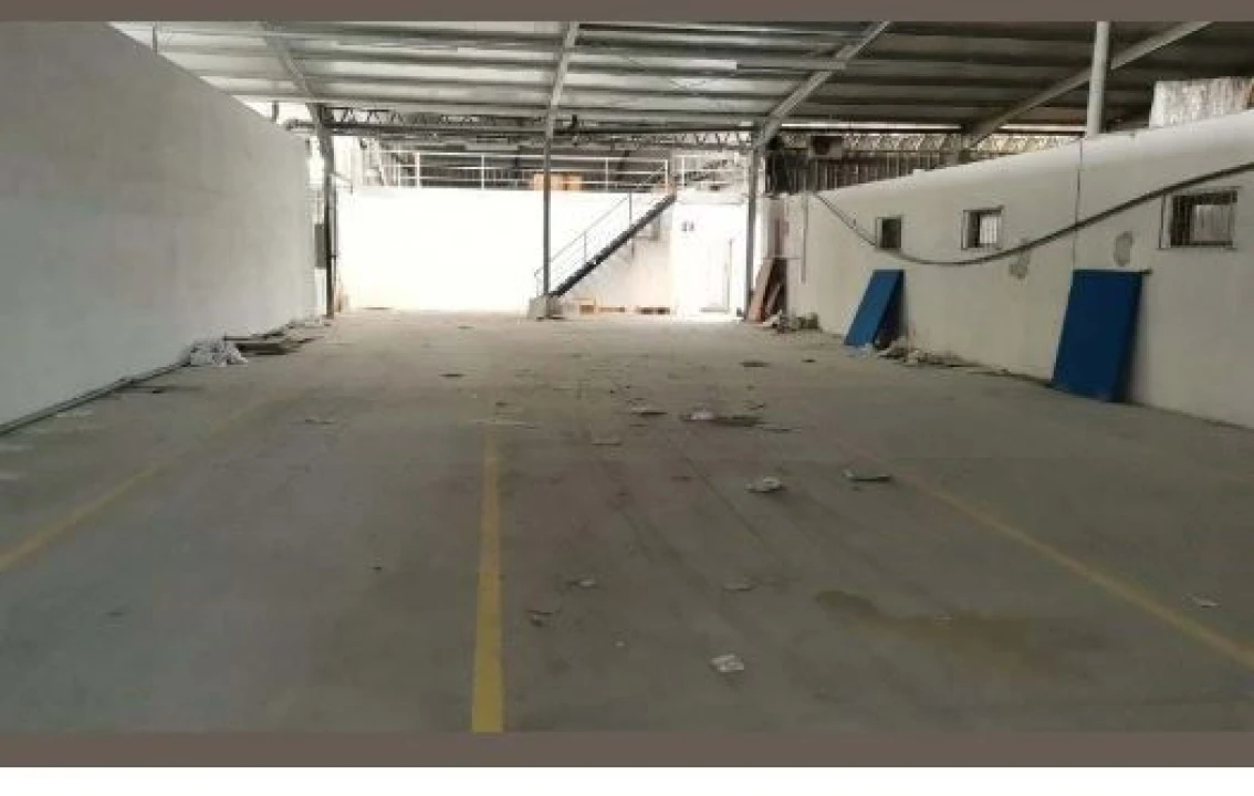 Loja para Venda em Muge Foto 8