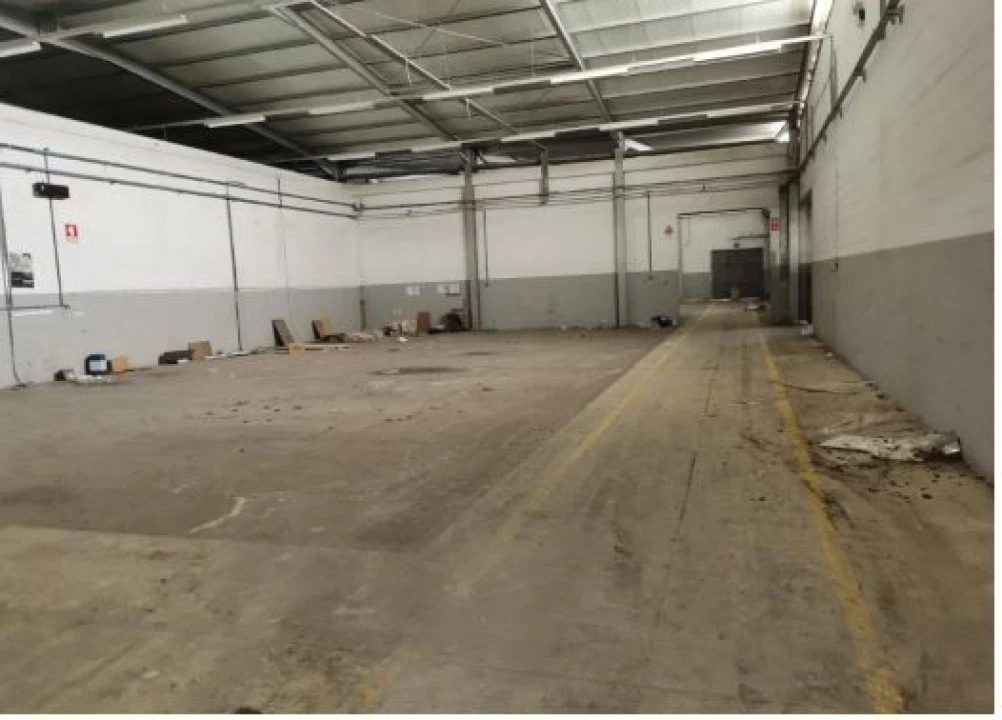 Loja para Venda em Muge Foto 5