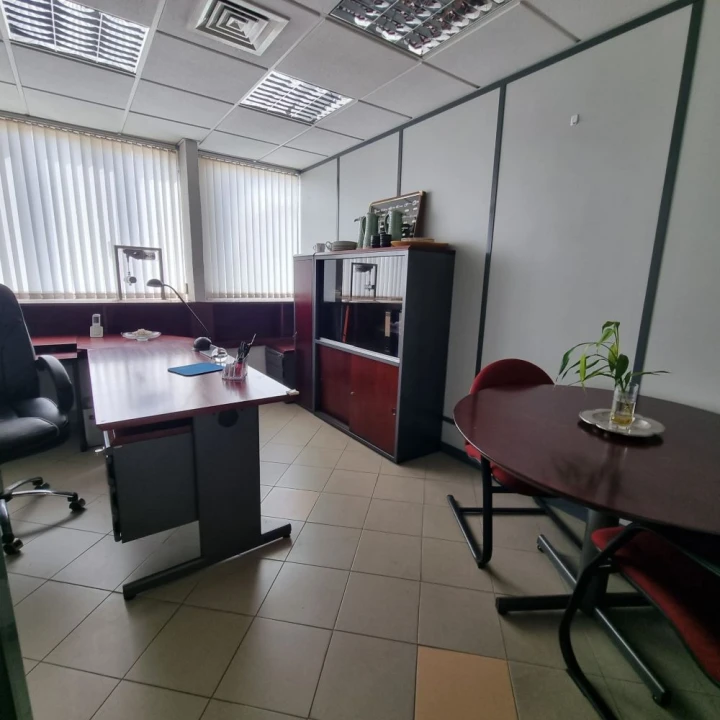 Loja para Venda em Campo de Ourique Foto 10