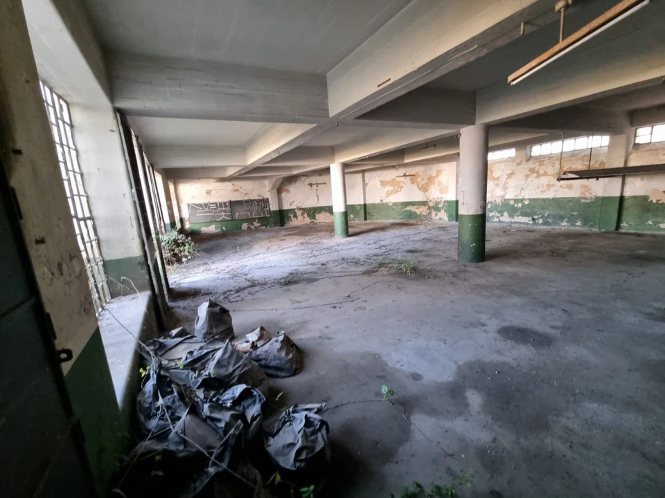 Loja para Venda em Marvila, Ribeira Santarém, São Salvador, São Nicolau Foto 2