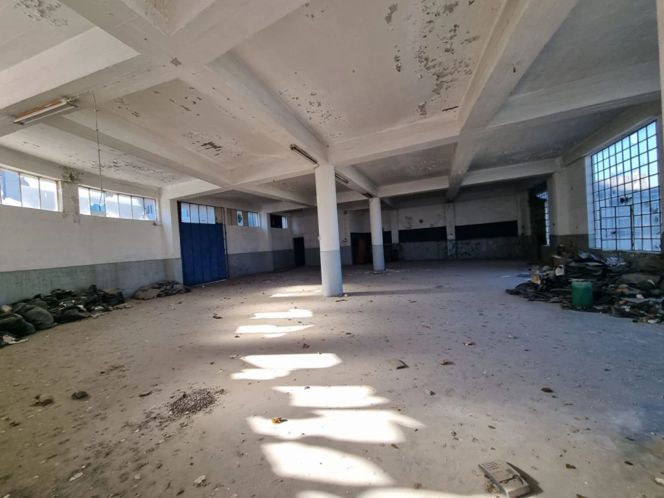 Loja para Venda em Marvila, Ribeira Santarém, São Salvador, São Nicolau Foto 1