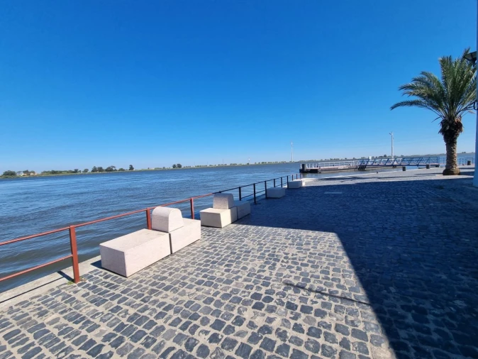 Loja para Venda em Vila Franca de Xira Foto 3