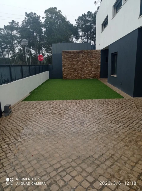 Moradia T5 para Venda em Sesimbra (Castelo)