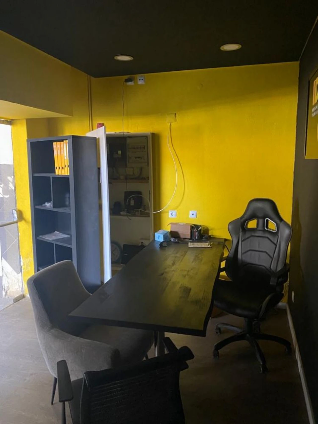 Loja para Venda em Algés, Linda-A-Velha e Cruz Quebrada-Dafundo Foto 7