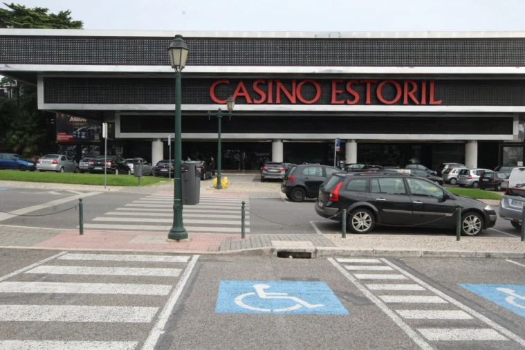 Loja para Venda em Cascais e Estoril Foto 2