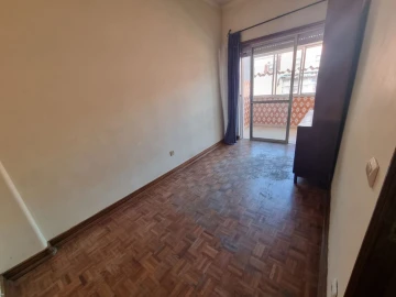 Apartamento T4 para Venda em Arroios