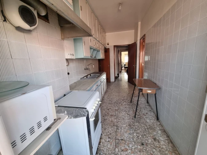 Apartamento T4 para Venda em Arroios Foto 6