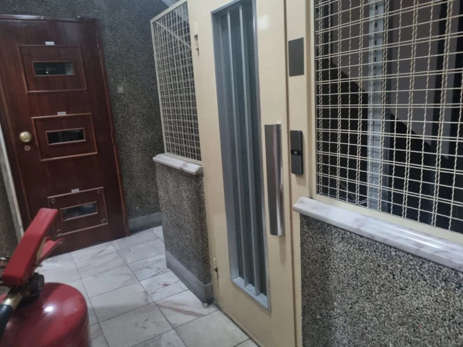 Apartamento T4 para Venda em Arroios Foto 2