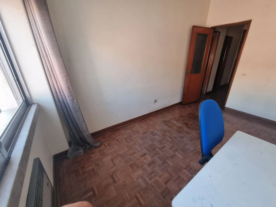 Apartamento T4 para Venda em Arroios Foto 16