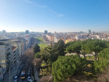 Apartamento T5 para Venda em Penha de França