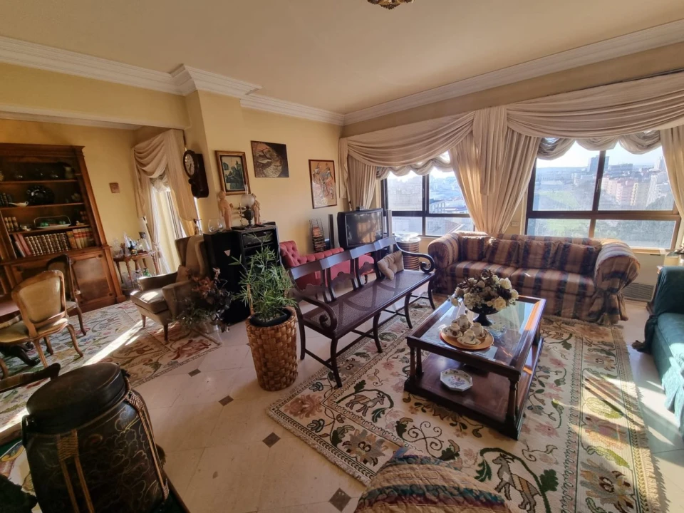 Apartamento T5 para Venda em Penha de França Foto 11