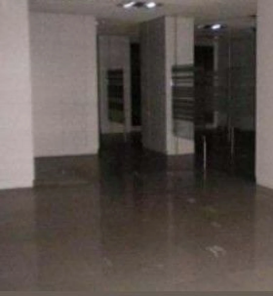 Loja para Venda em Cidade da Maia Foto 5