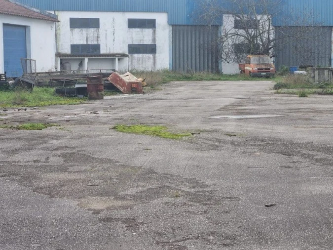 Loja para Arrendamento em Benavente Foto 10