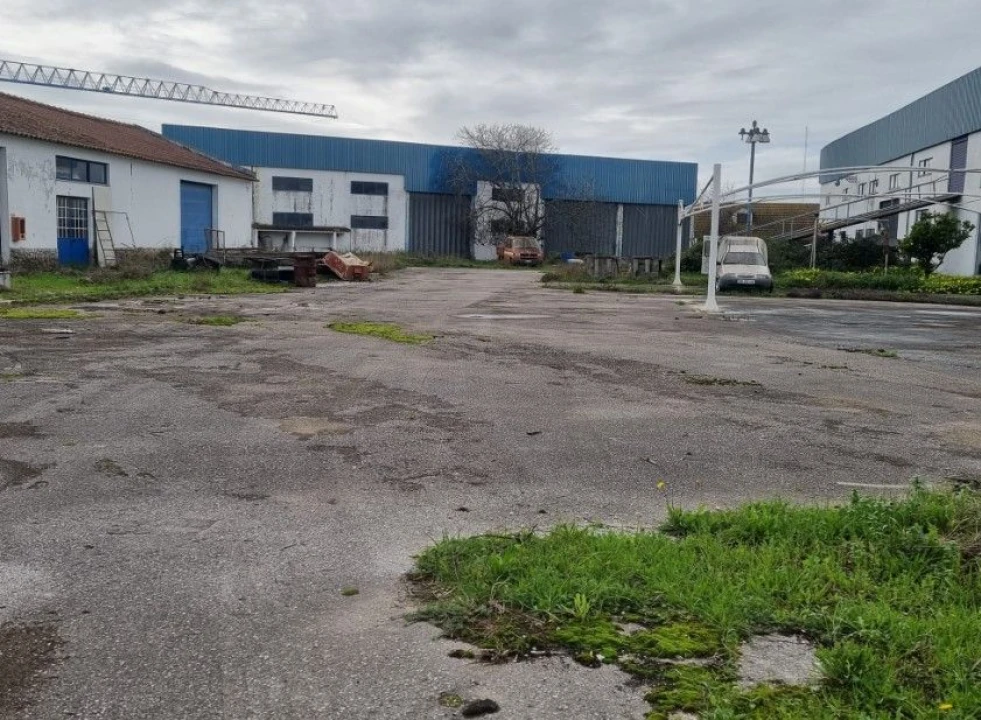 Loja para Arrendamento em Benavente Foto 12