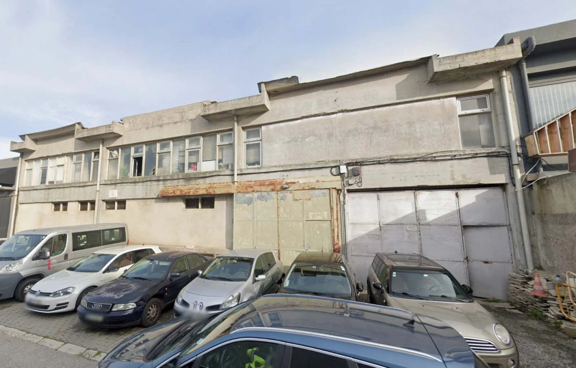 Loja para Venda em Sacavém e Prior Velho Foto 1