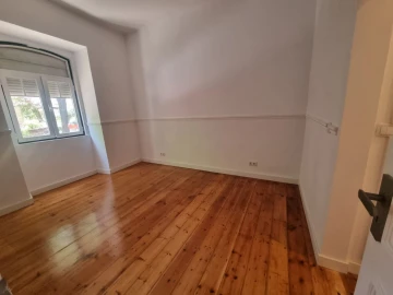 Apartamento T3 para Venda em Santo António