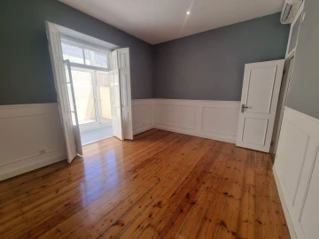 Apartamento T3 para Venda em Santo António