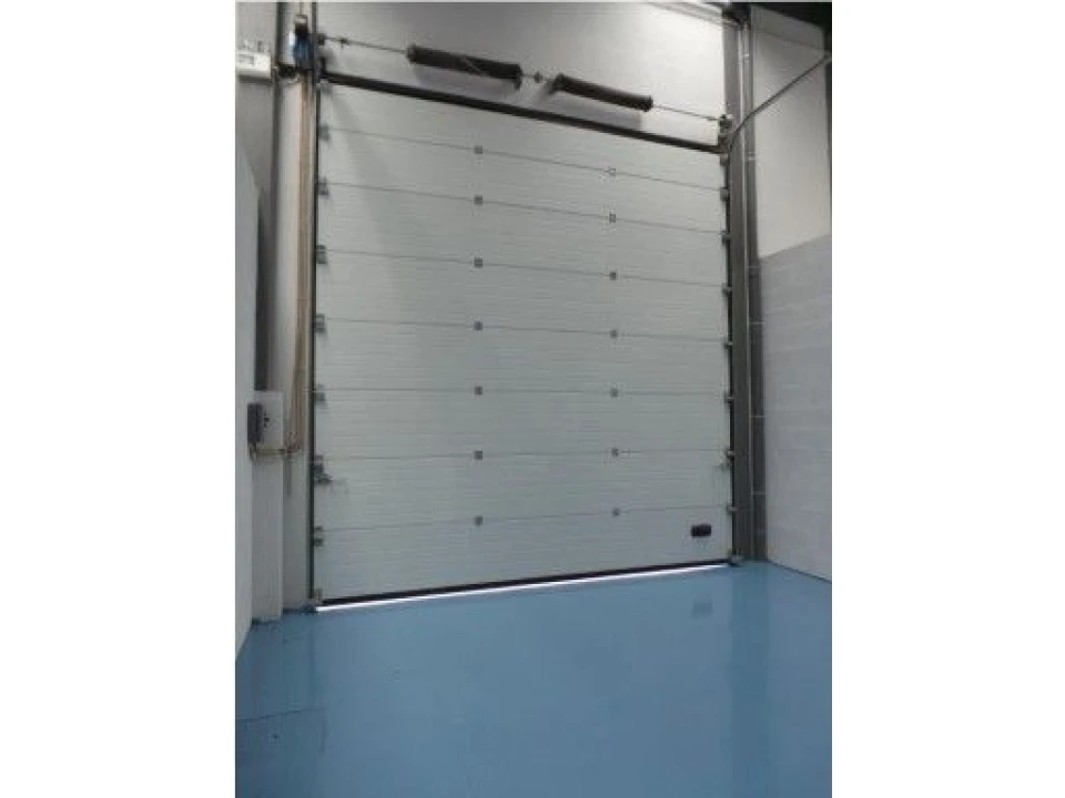 Loja para Venda em Santa Iria de Azoia, São João da Talha e Bobadela Foto 10