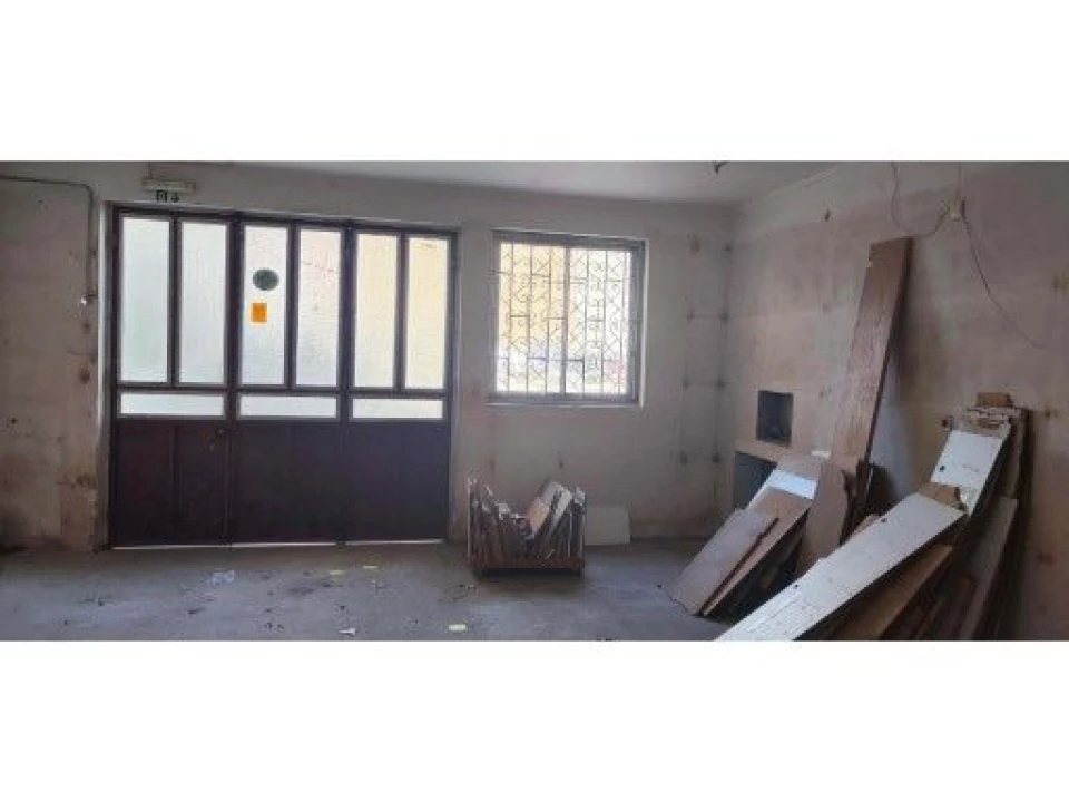 Loja para Venda em Vila Franca de Xira Foto 1